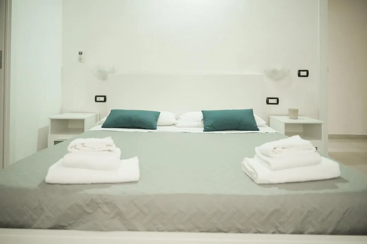Guest house Nova Rooms Cagliari Italy
